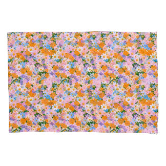 A seamless pattern of colorful flowers Pillow Case