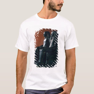 A seigneurial couple in ceremonial clothes, New Ki T-Shirt