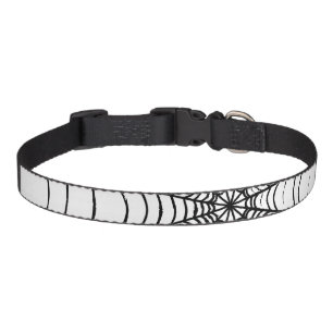 A Simple Spider's Web Pet Collar