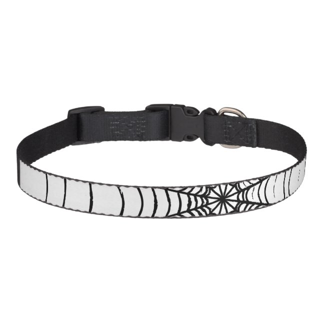 A Simple Spider's Web Pet Collar (Front)