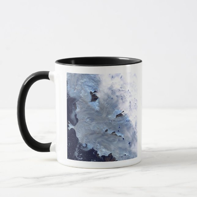 A small field of glaciers surrounds Baffin Bay Mug (Left)