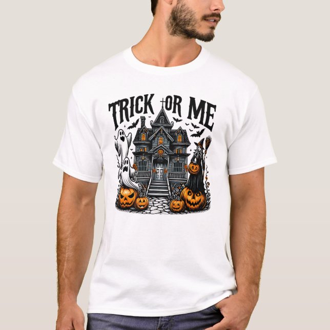 A spooky Halloween gathering at the haunted house T-Shirt (Front)