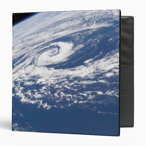 A subtropical cyclone 3 ring binder