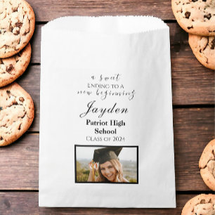 A Sweet End to a New Beginning Graduation Photo  Favor Bag