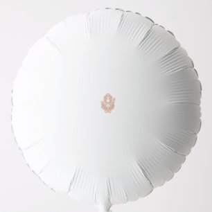 A symmetrical design featuring brown geometric mot balloon