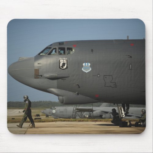 A US Air Force aircrew prepares a B_52 Mouse Pad