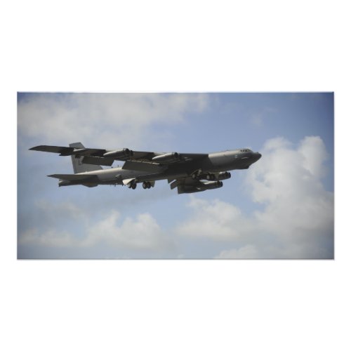 A US Air Force B_52 Stratofortress in flight Photo Print
