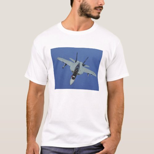A US Navy FA_18F Super Hornet in flight T_Shirt