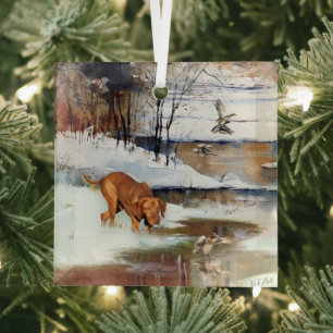 A versatile aristocrat in the Hungarian Vizsla Glass Ornament