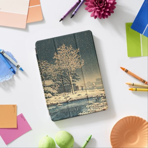 A Winter Day on Sumida River in Japan iPad Air Cover