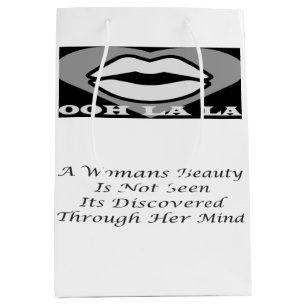 A Womans Beauty message poem feature Medium Gift Bag