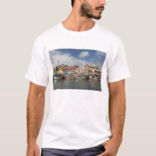 ABC Islands, CURACAO, Willemstad: Punda, T-Shirt