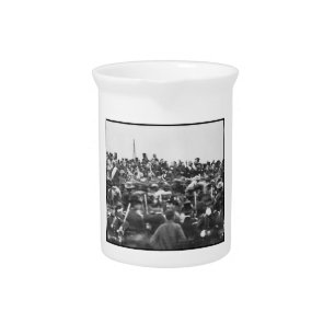 Abe Lincoln Gettysburg Address: End of Civil War Beverage Pitcher