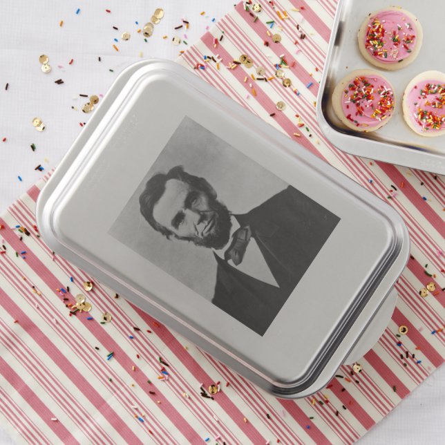 Abraham Lincoln: 16th President of America Cake Pan (In Situ)