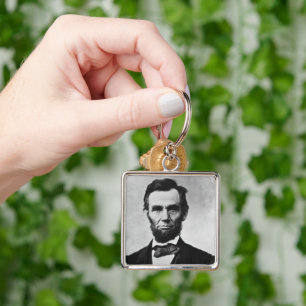 Abraham Lincoln: 16th President of America Keychain