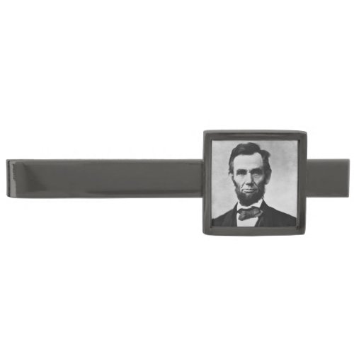 Abraham Lincoln President of Union States Portrait Gunmetal Finish Tie Bar