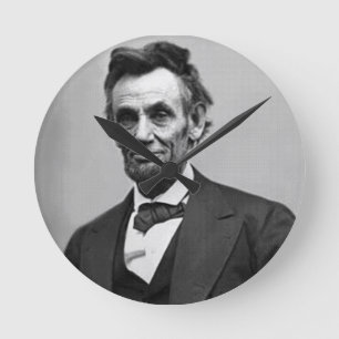Abraham Lincoln Round Clock
