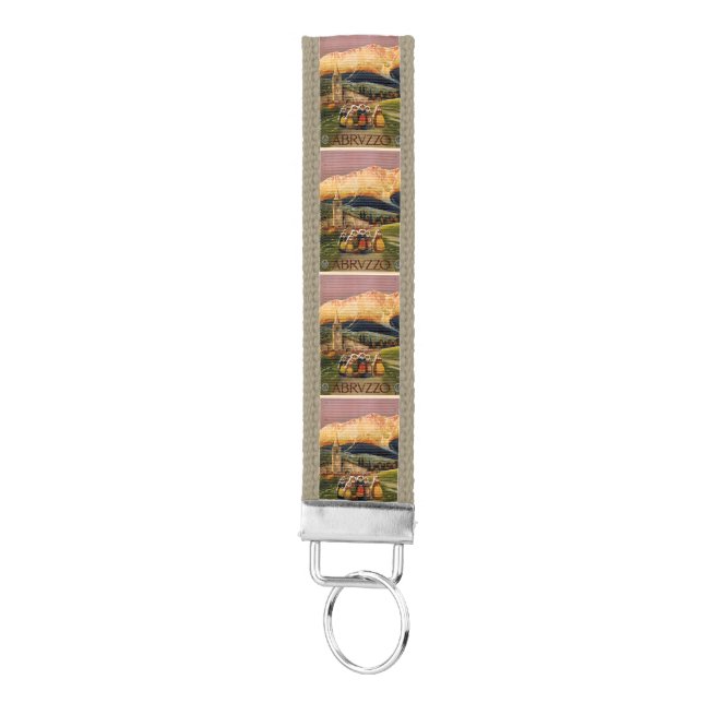 Abrvzzo Italy wrist key chain (Keys on Bottom)