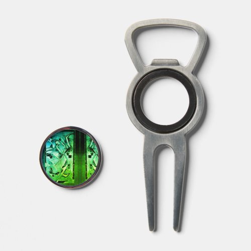 Abstract Art  Divot Tool