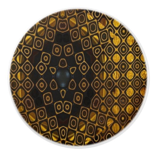 Abstract Black and Gold Ceramic Pull