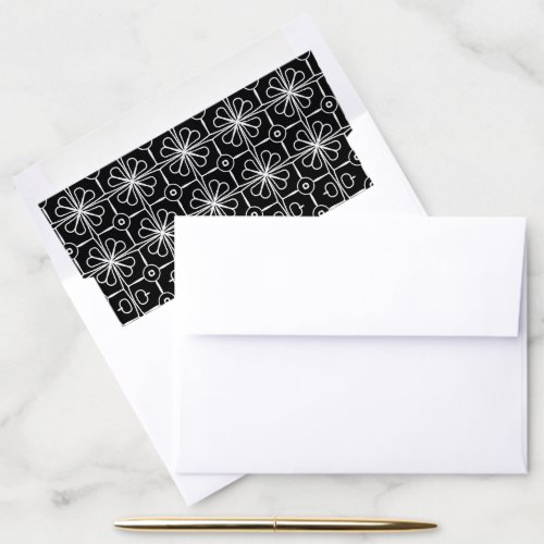 Abstract Black and White Swirly Seamless Pattern Envelope Liner
