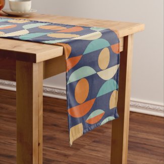 Abstract Circle Slice Patterned Table Runner