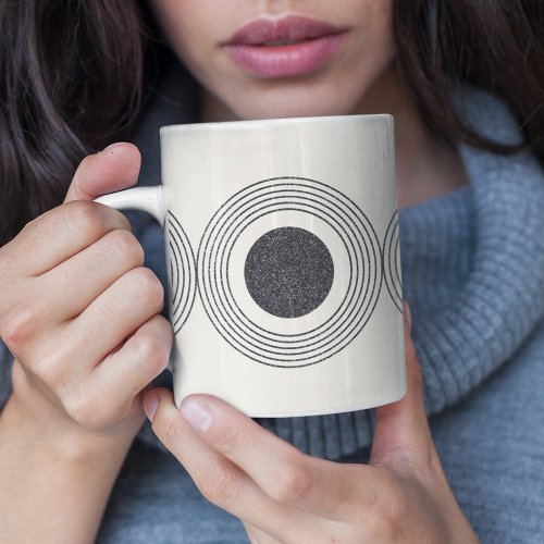 Abstract circles composition coffee mug