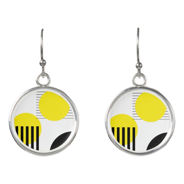 Abstract design earrings (Front)