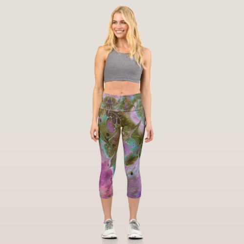 Abstract designe with gentle colors capri leggings