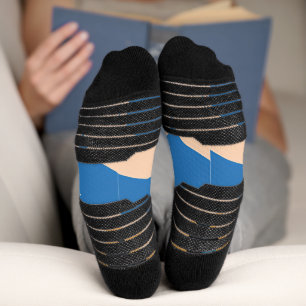Abstract Dream Wave – Vibrant Surreal Flow Socks