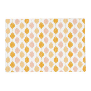 Abstract golden ogee pattern background placemat