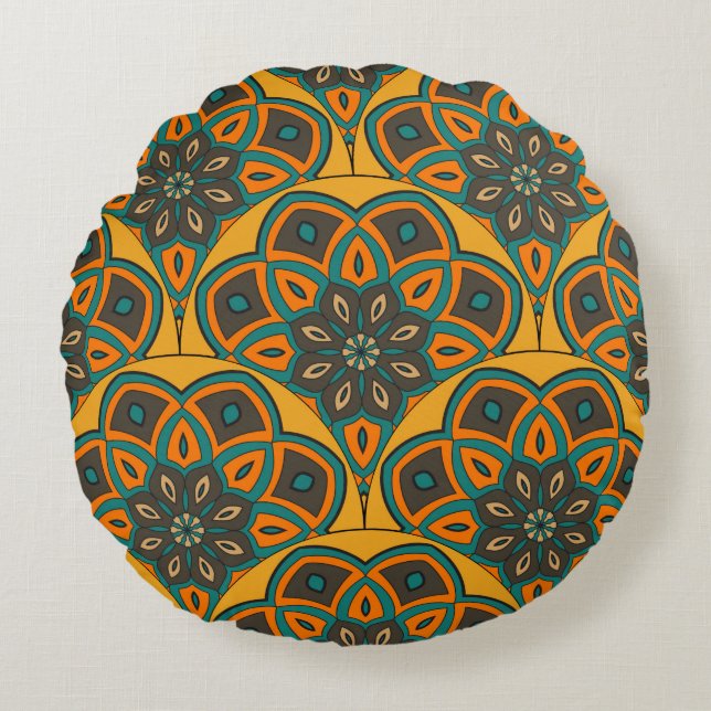 Abstract mandala fish scale seamless pattern. Orna Round Pillow (Front)