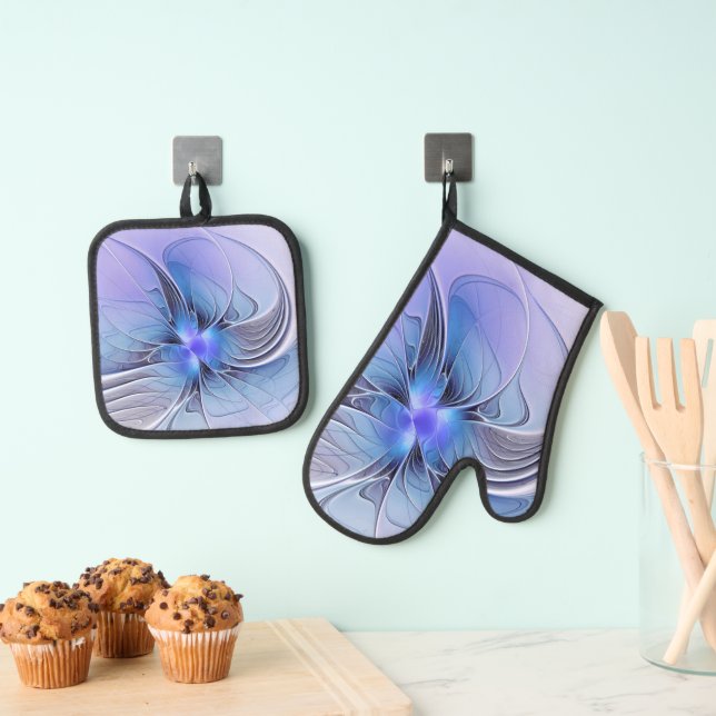 Abstract Modern Fractal Art Lavender Blue Oven Mitt & Pot Holder Set (Insitu(Hanging))