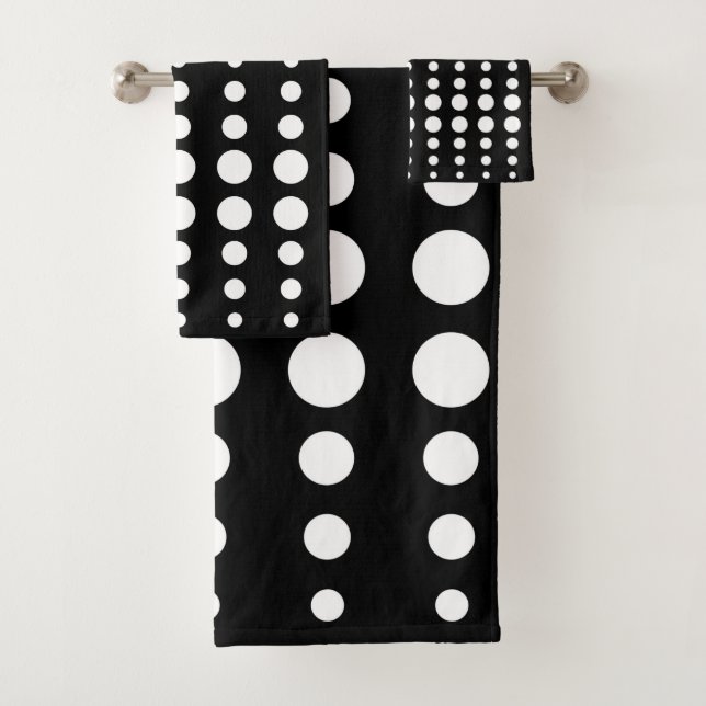 Abstract modern stylish black white lines dots cir bath towel set (Insitu)