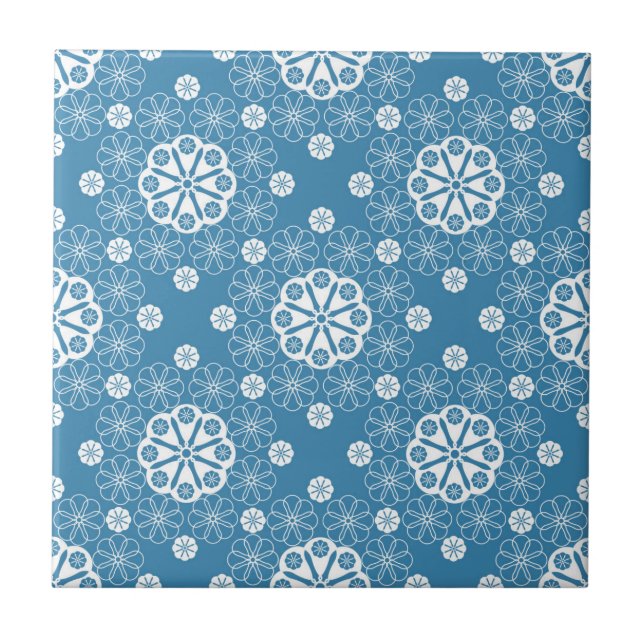 Abstract openwork floral pattern in light blue col ceramic tile (Front)