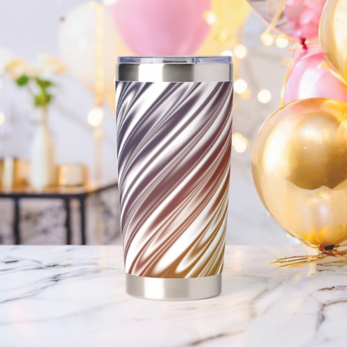 Abstract pattern on thermal tumbler