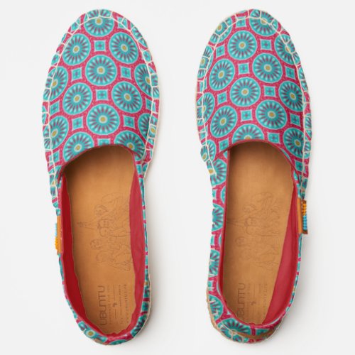 Abstract Red And Blue Folk Art Pattern Cute Hippie Espadrilles