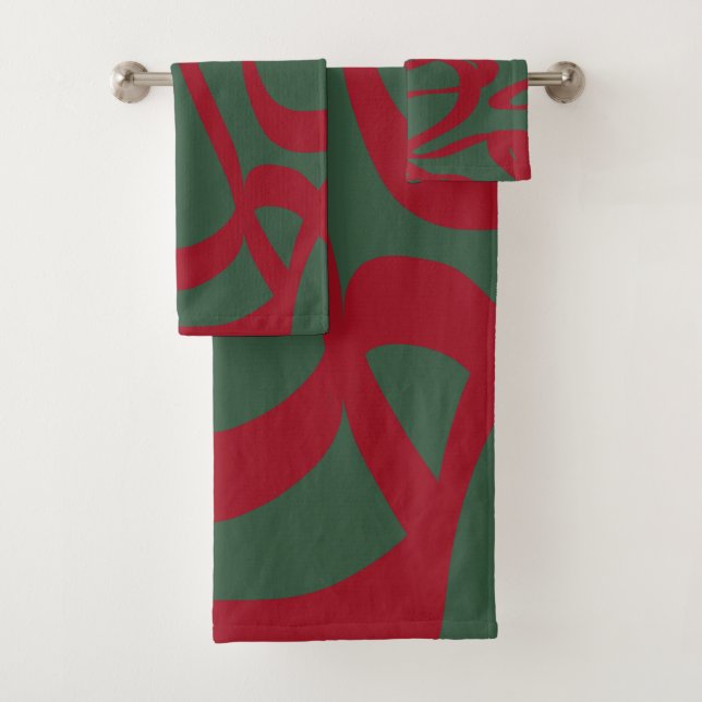 Abstract Retro Lines Midcentury Modern Red Green Bath Towel Set (Insitu)