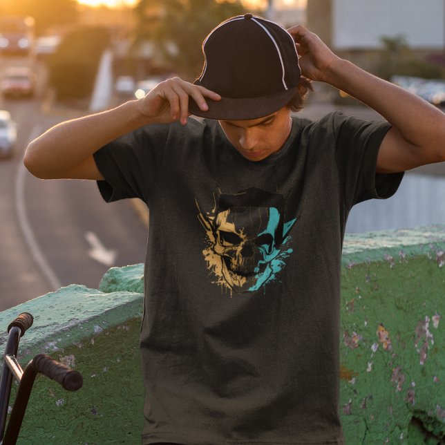 Abstract Skull, Ink Splash, Cyberpunk Mens T-Shirt (Creator Uploaded)