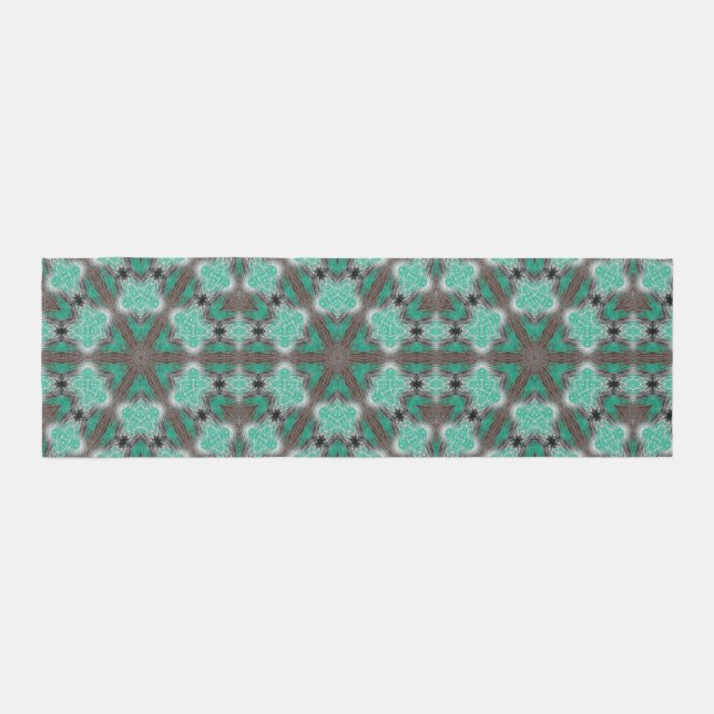 Abstract Star in Green and Brown Outdoor Rug (Front)