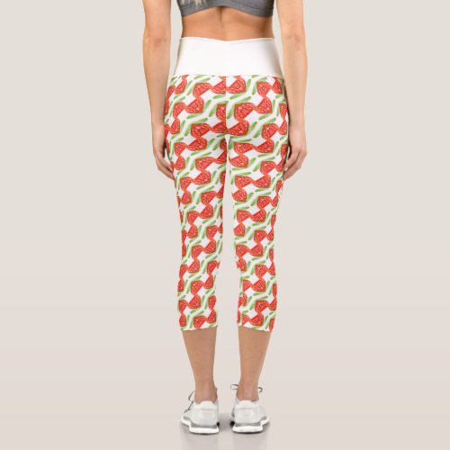 Abstract strawberry pattern capri leggings