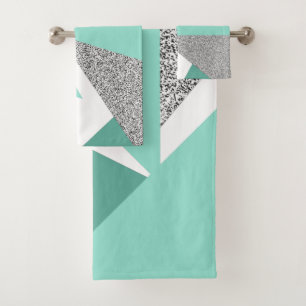 Abstract Triangles Bath Towel Set