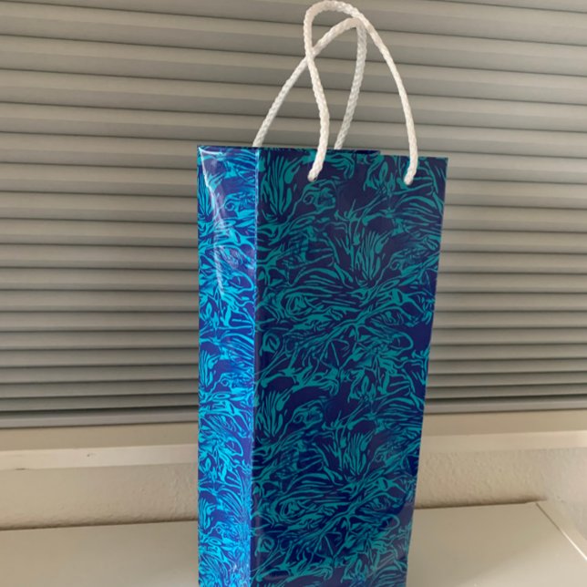  Abstract Tropical Flowers Wine Gift Bag (Creator Uploaded)