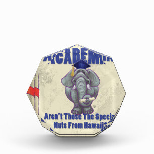 Academia Scroll Award