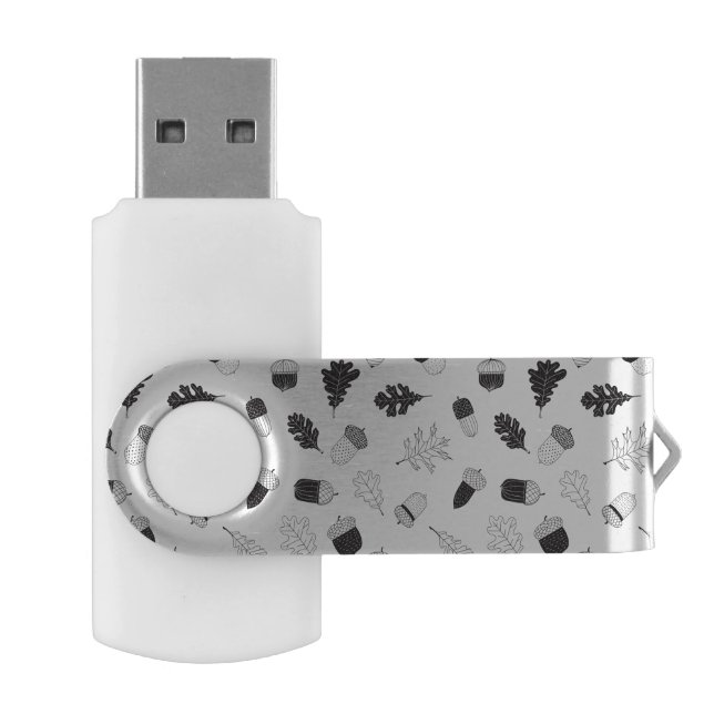 Acorns and leaves flash drive (Opened)