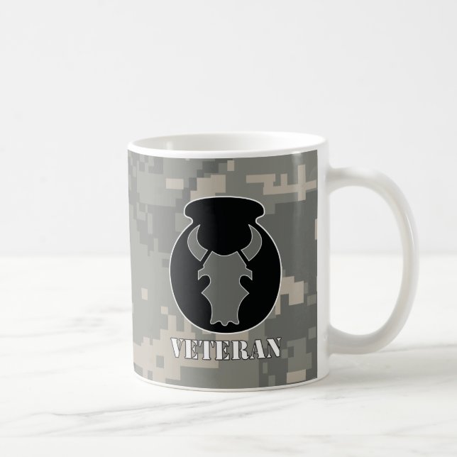 ACU-look subdued Red Bull Veteran mug (Right)