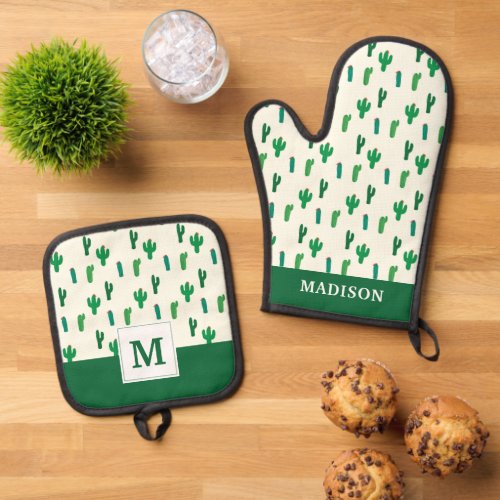 Add Your Name  Bright Green Cactus Pattern Oven Mitt  Pot Holder Set