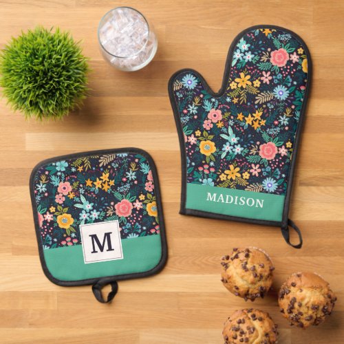 Add Your Name  Cute Colorful Floral Pattern Oven Mitt  Pot Holder Set