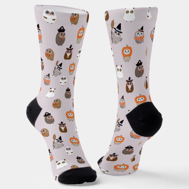 Adorable Halloween Owls Pattern Socks (Angled)