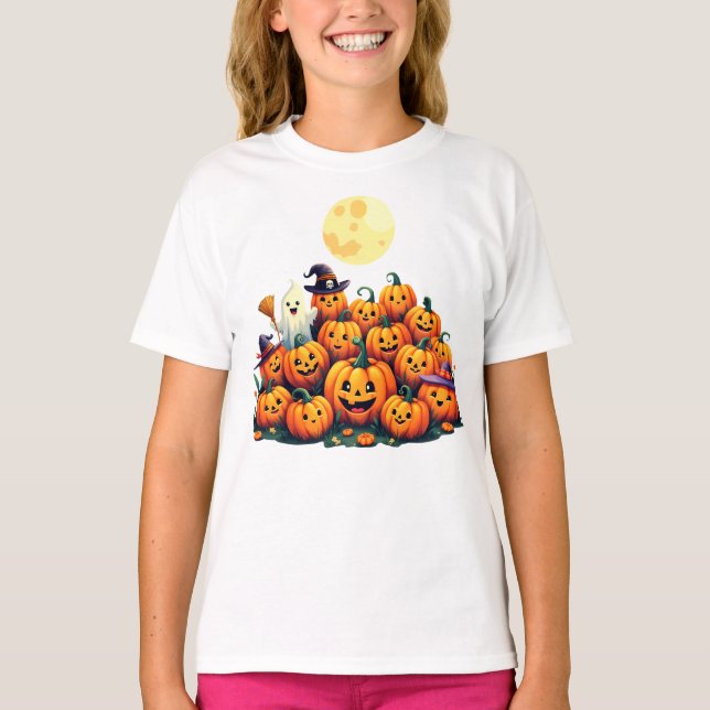 Adorable Halloween Pumpkins with smiling faces T-Shirt (Front)